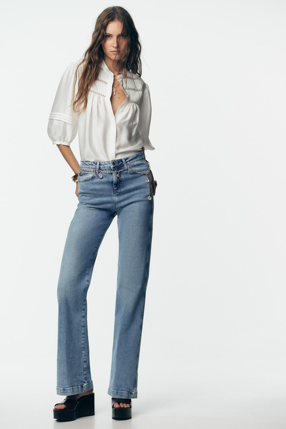 ZARA БЛУЗА ИЗ КРЕПА С ЗАЩИПАМИ, ЭКРЮ