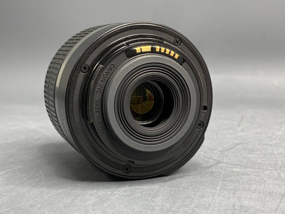 Canon EOS 500D kit 18-55mm 41.861 Кадров