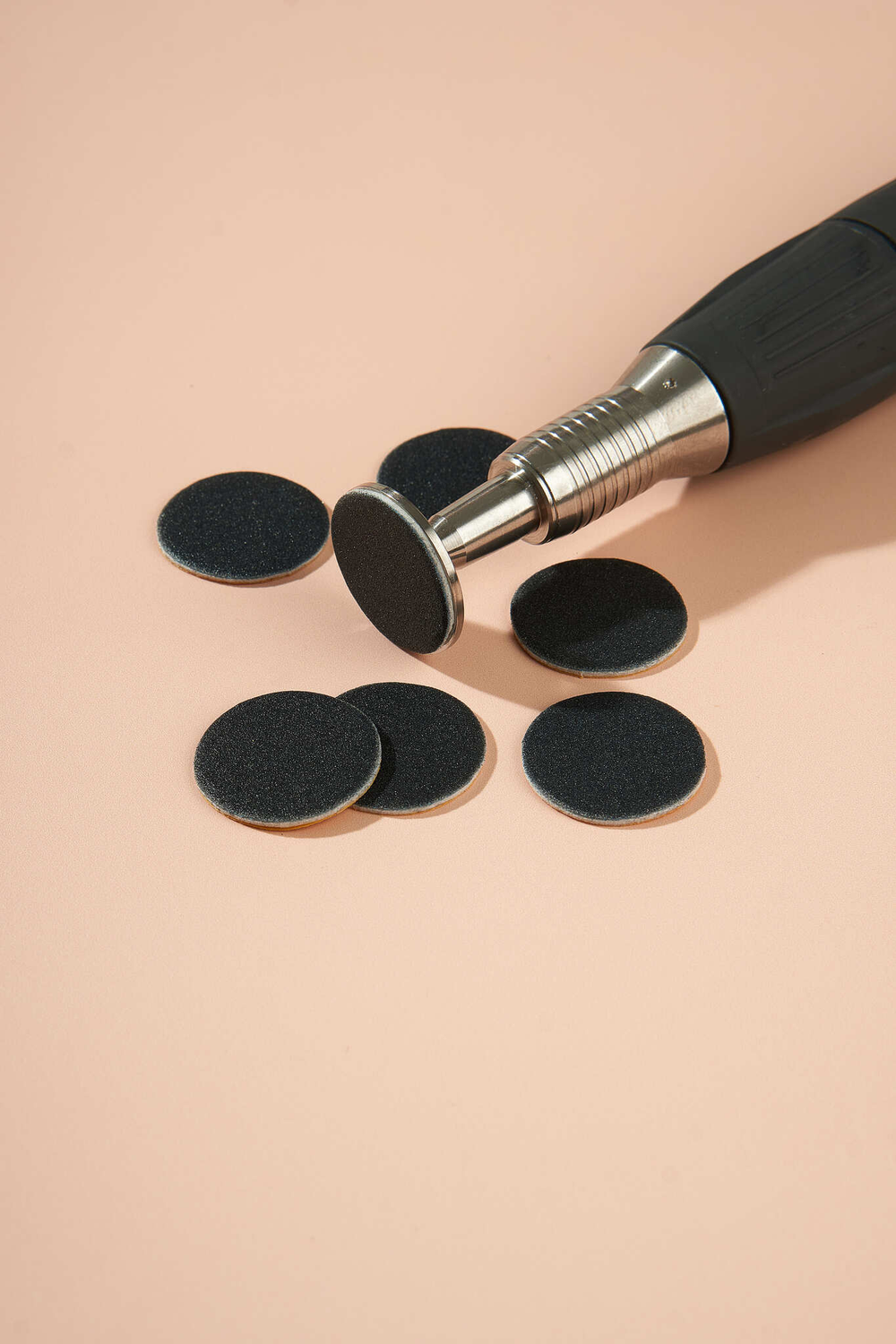 Сменные файлы - диски для педикюра, чёрные, на вспененной основе L 25 mm