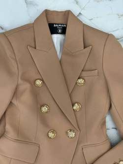 Костюм Balmain