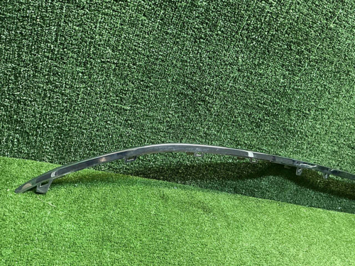 Молдинг решетки радиатора VW Tiguan 2 (2020-н.в.)