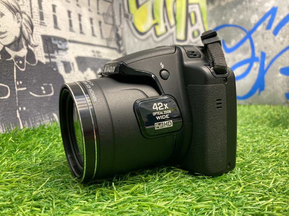 Nikon Coolpix P530