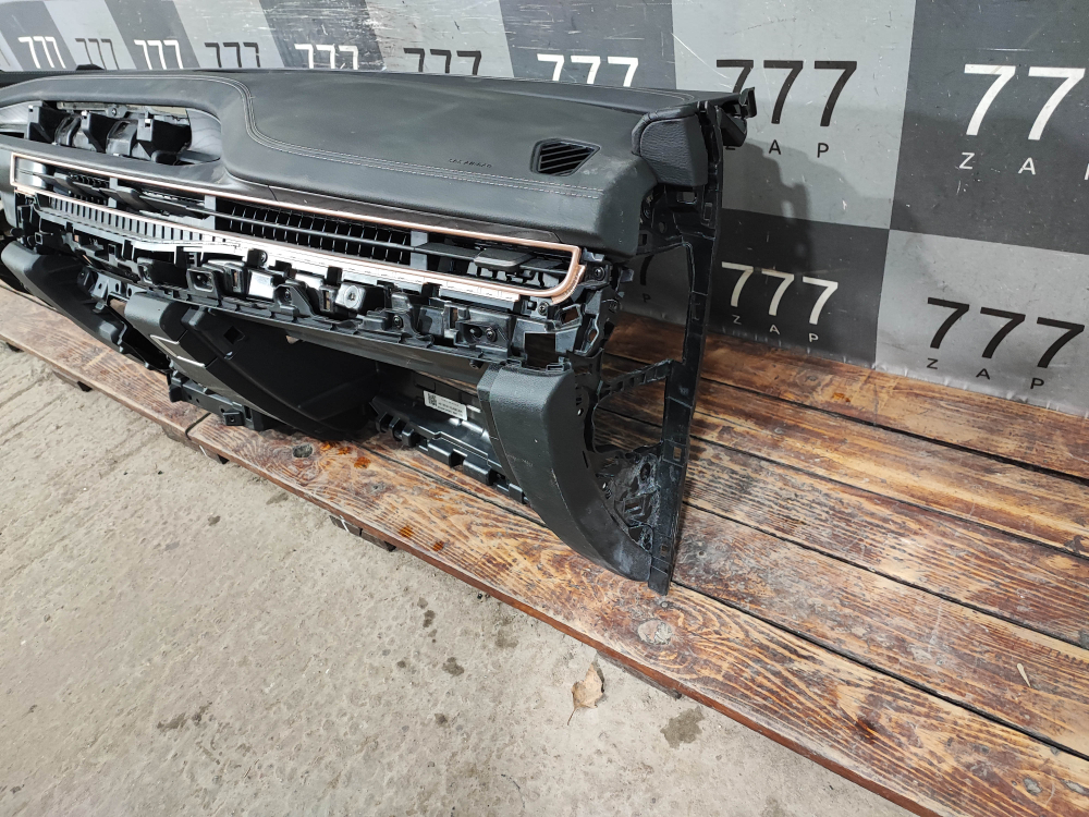 Торпедо Панель приборов Exeed LX 19-нв Б/У Оригинал 401002133AACBK