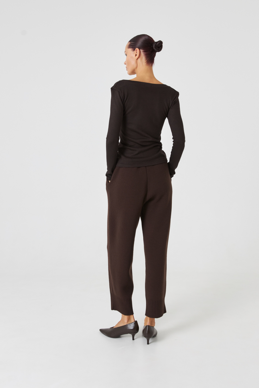 Брюки вязаные