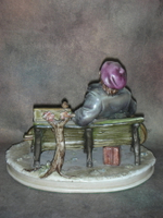 Статуэтка. Фарфор. Художник. Capodimonte. Италия