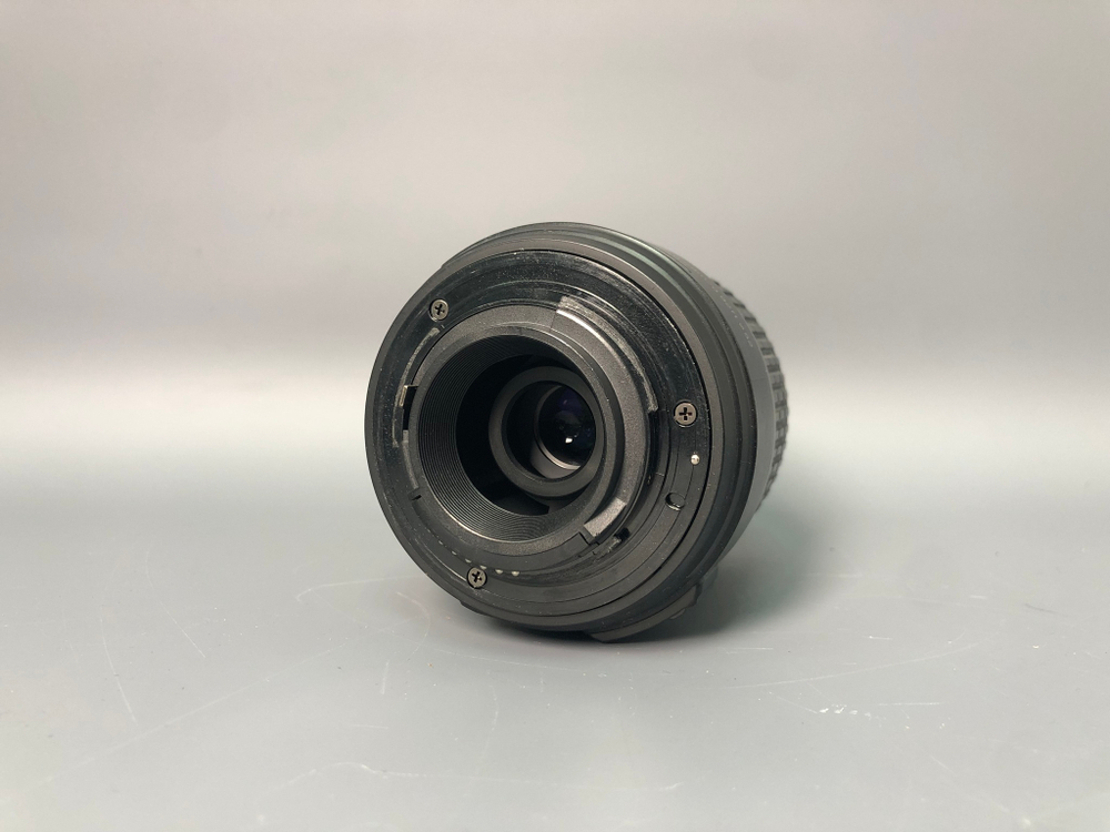 Nikon D3200 kit 18-55mm 3.5-5.6G VR 17000 кадров пробега.