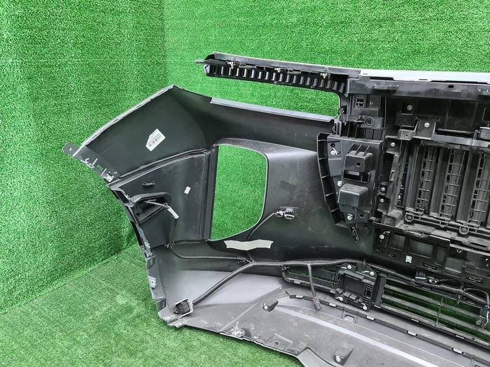 Бампер передний Hongqi E-HS9 (2020-н.в.) (В сборе)