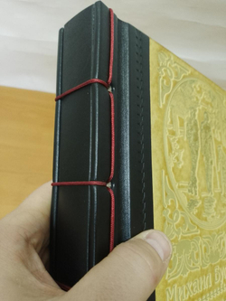 Булгаков М.А. "Мастер и Маргарита" Книга подарочная в кожаной обложке