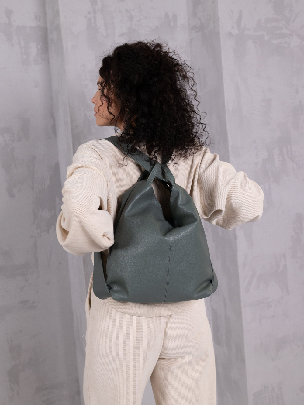 сумка рюкзак женская через плечо