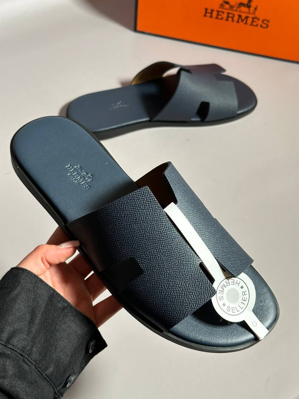 Шлепанцы Hermes