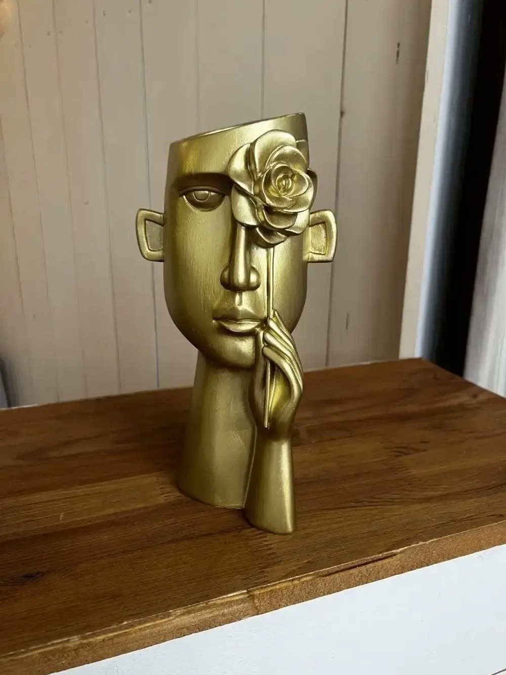 Кашпо - Скульптура - Гипсовая голова Романтик