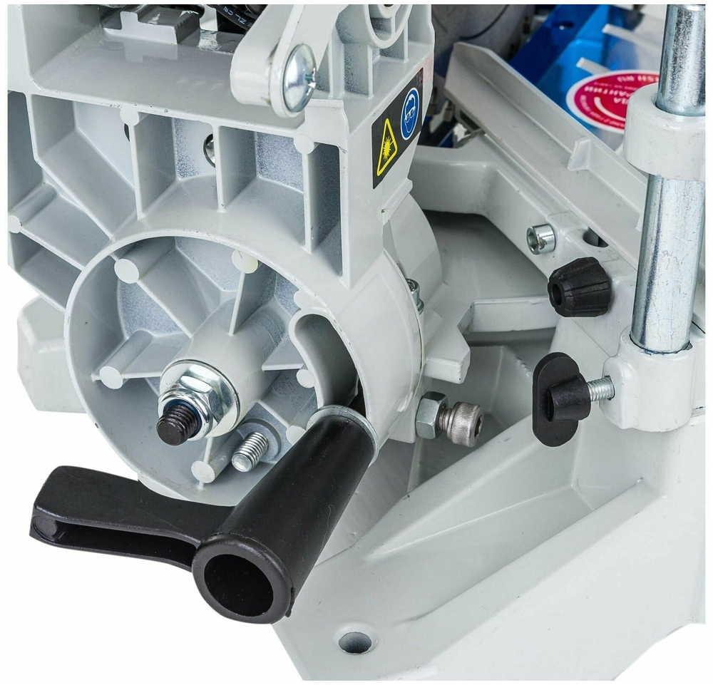 Пила торцовочная BELMASH MSB-255 (S218A)