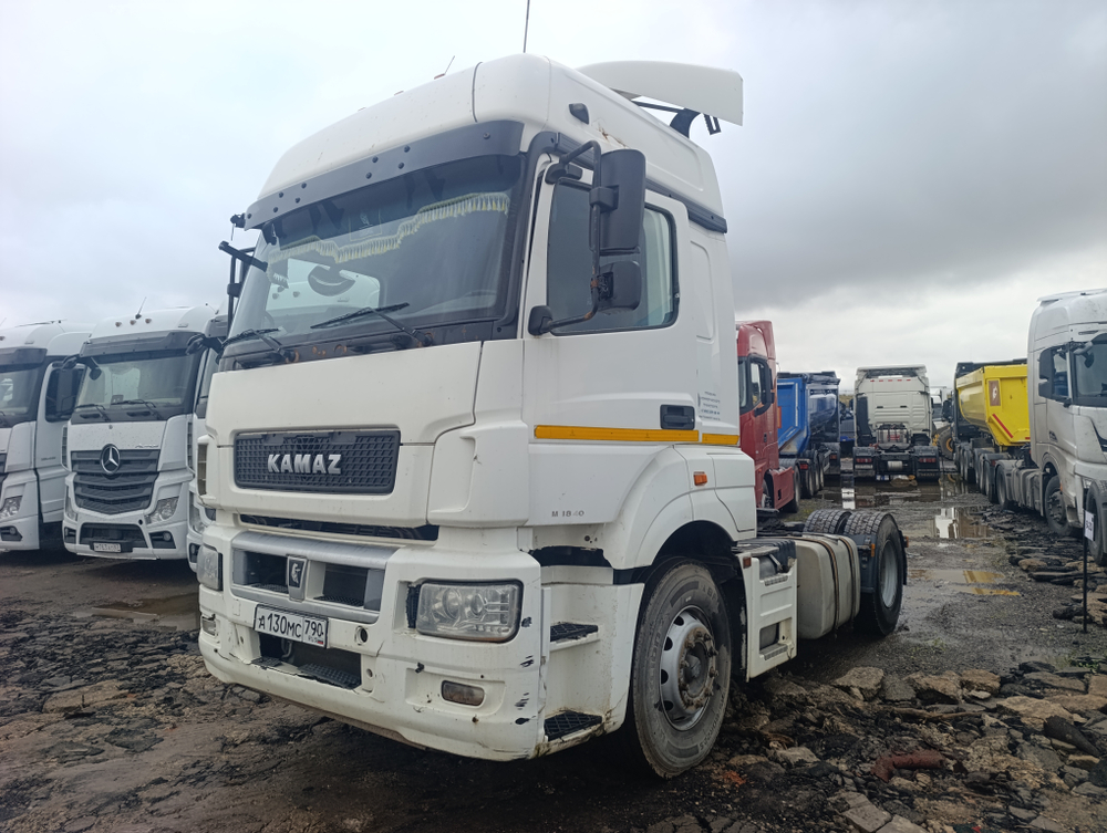 КамАЗ 5490 4x2 Седельный тягач 5490-095-68 (Дизельный, 12,0 л, 428 л.с., МТ)