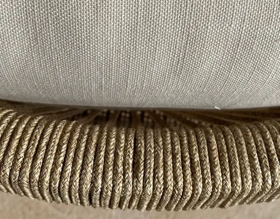 Уличное лаунж-кресло Ravona KD из массива акации