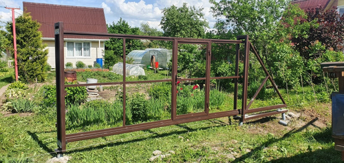 Каркас откатных ворот с встроенной калиткой "ОПТИМА" Т Профиль + монтаж. до 5м проем.