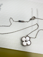 Кулон Van Cleef & Arpels