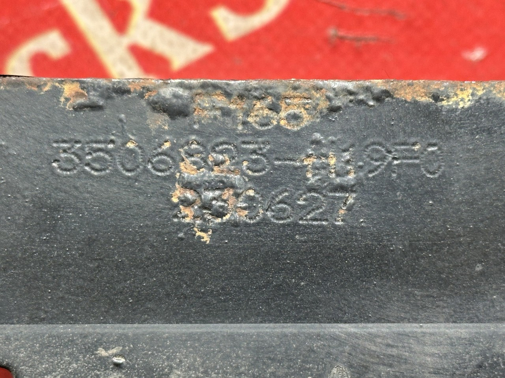 Кронштейн тормозных трубок