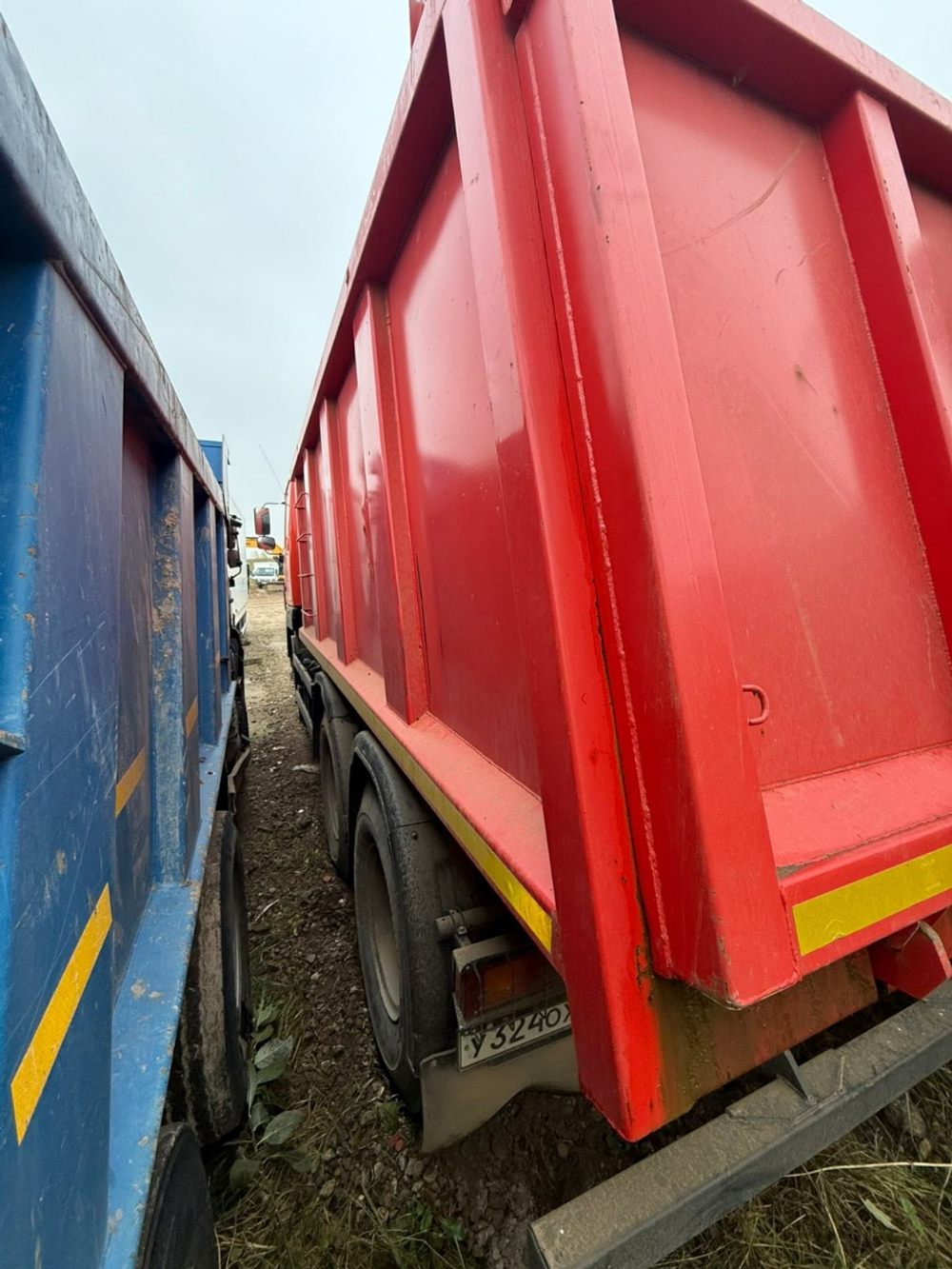 МАЗ 6501* 6x4 Самосвал 650128-8570-000 (Дизельный, 11,6 л, 423 л.с., МТ)