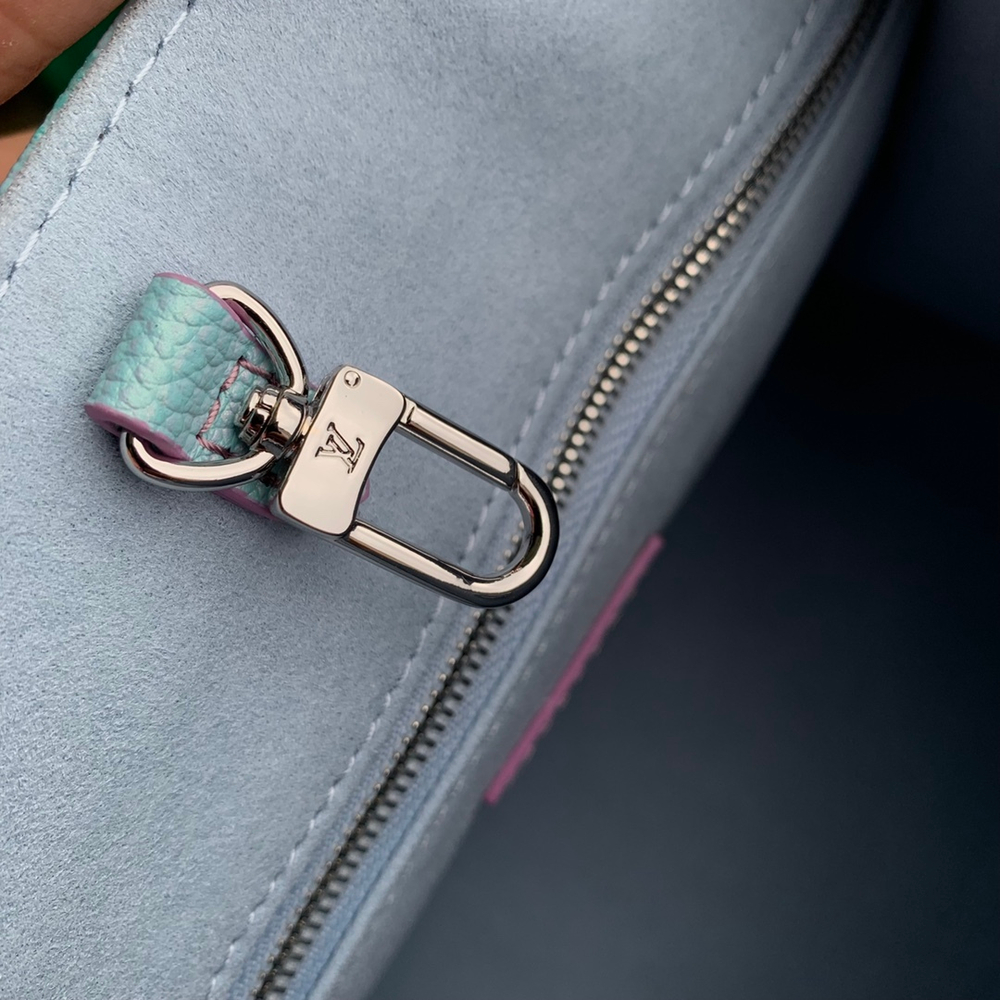 Louis Vuitton Onthego PM