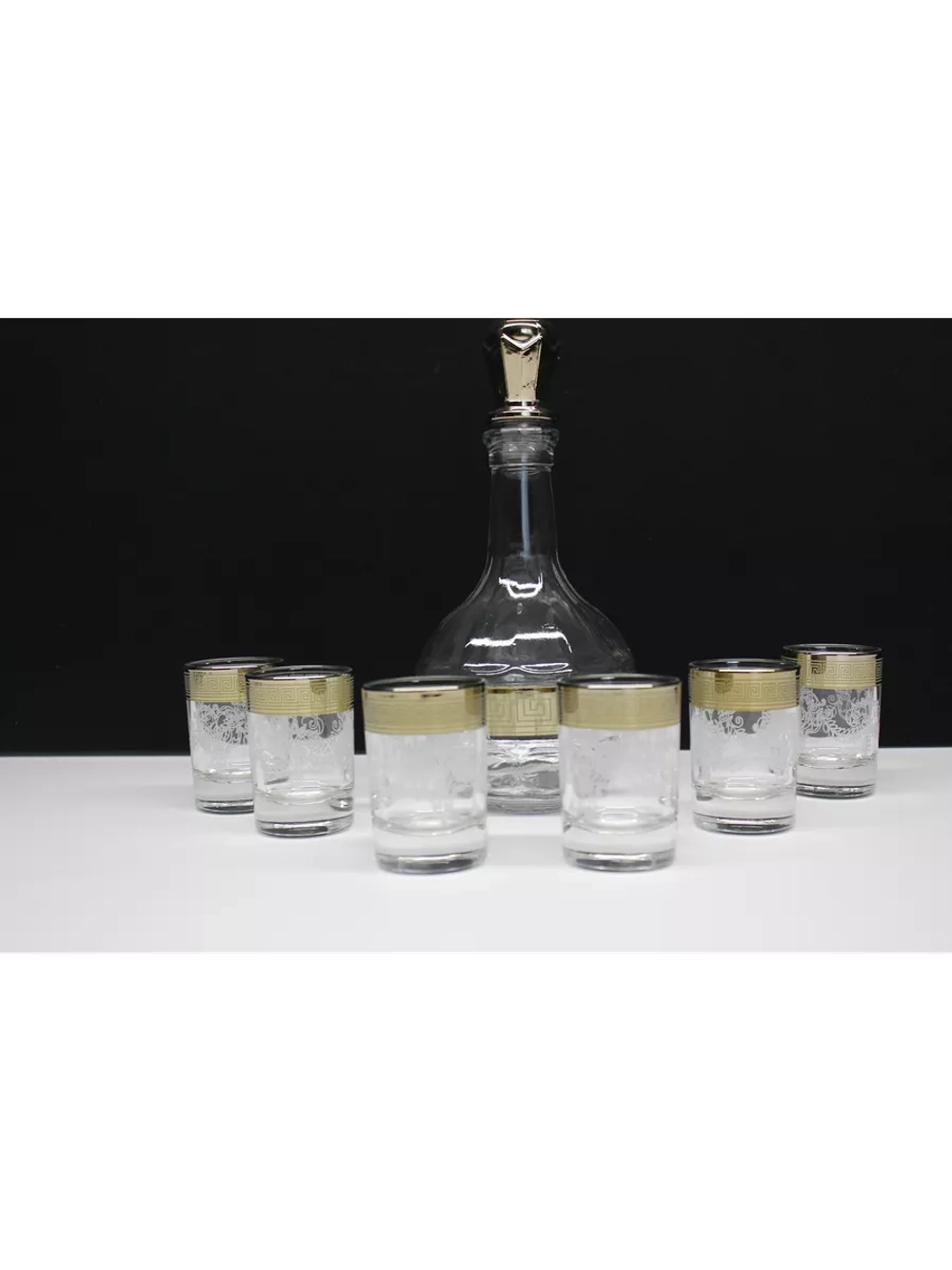 Набор графин и 6 стопок