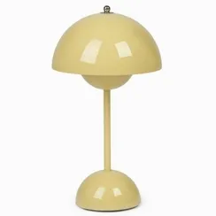 Настольный светильник Mary бежевый