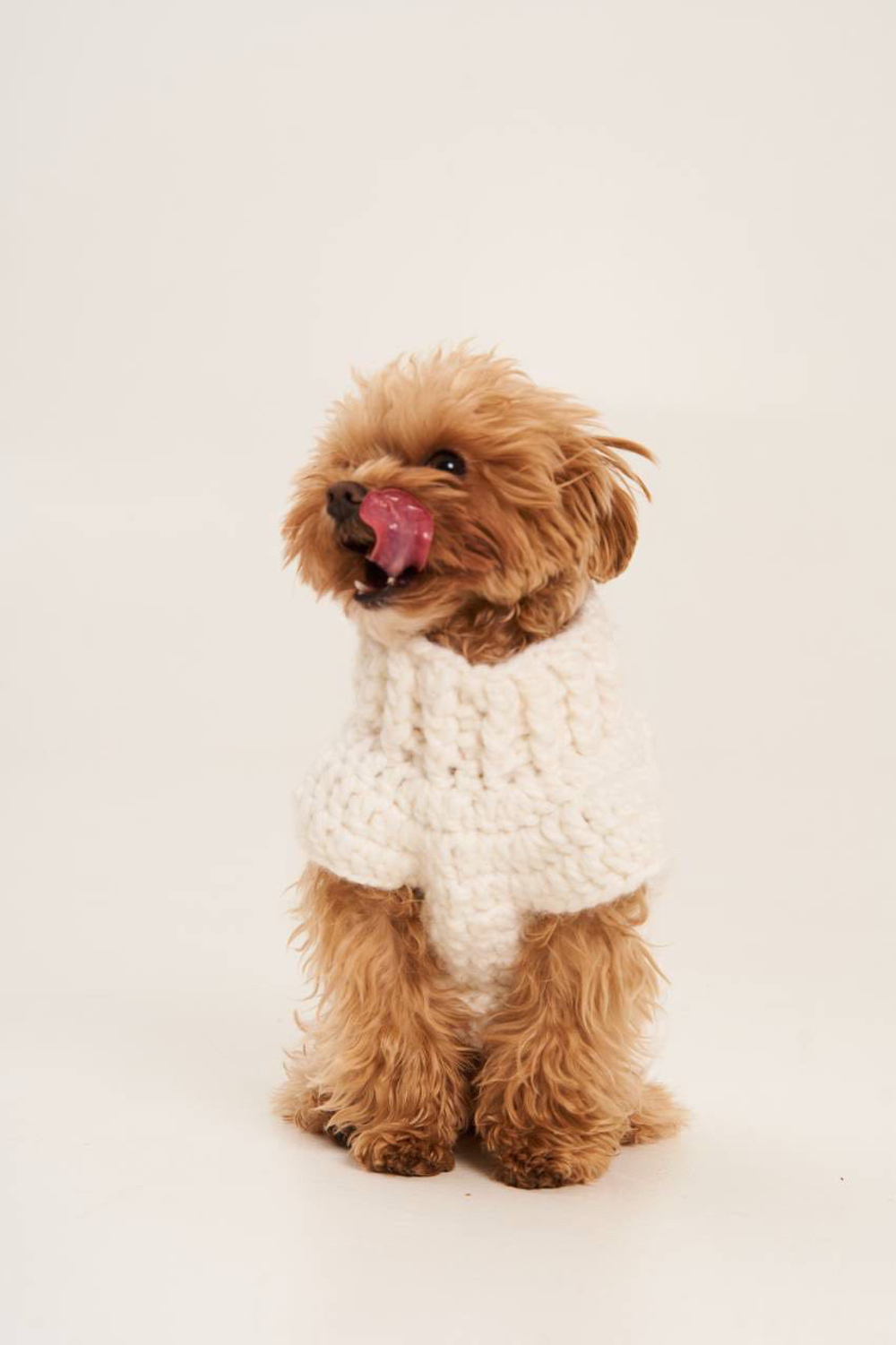 Вязаный свитер