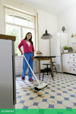 Паровая швабра Karcher SC 1 Upright белый (1.513-560.0)