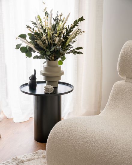 Столик журнальный Fleksa круглый из черного металла Ø 45 см Испания