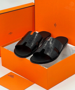 Шлепанцы Hermes Izmir из кожи крокодила