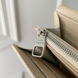 Louis Vuitton Sarah Wallet