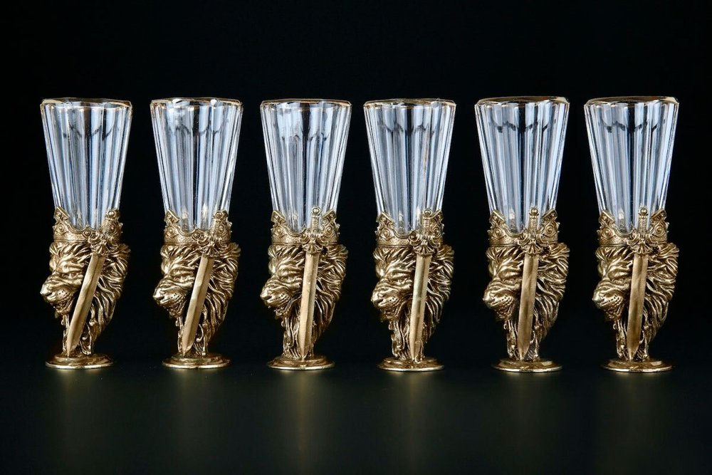 Набор рюмок-лафитников "Лев" 6 шт. в подарочном кейсе с художественным оформлением