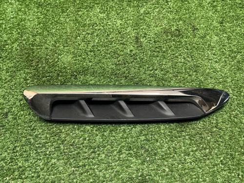 Накладка крыла передняя правая BMW X3 G01 (17-24)