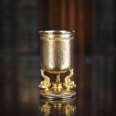 Винтаж: Дизайнерский кубок из позолоченного серебра