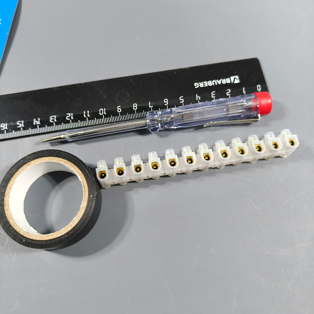 Набор электрика