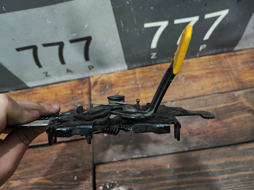 Замок капота Haval Jolion 21-нв Б/У Оригинал 8402101XST01A