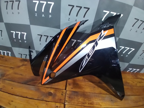 Пластик левая сторона Honda CBR500 16-21 Новый Оригинал 64430MJWJ000