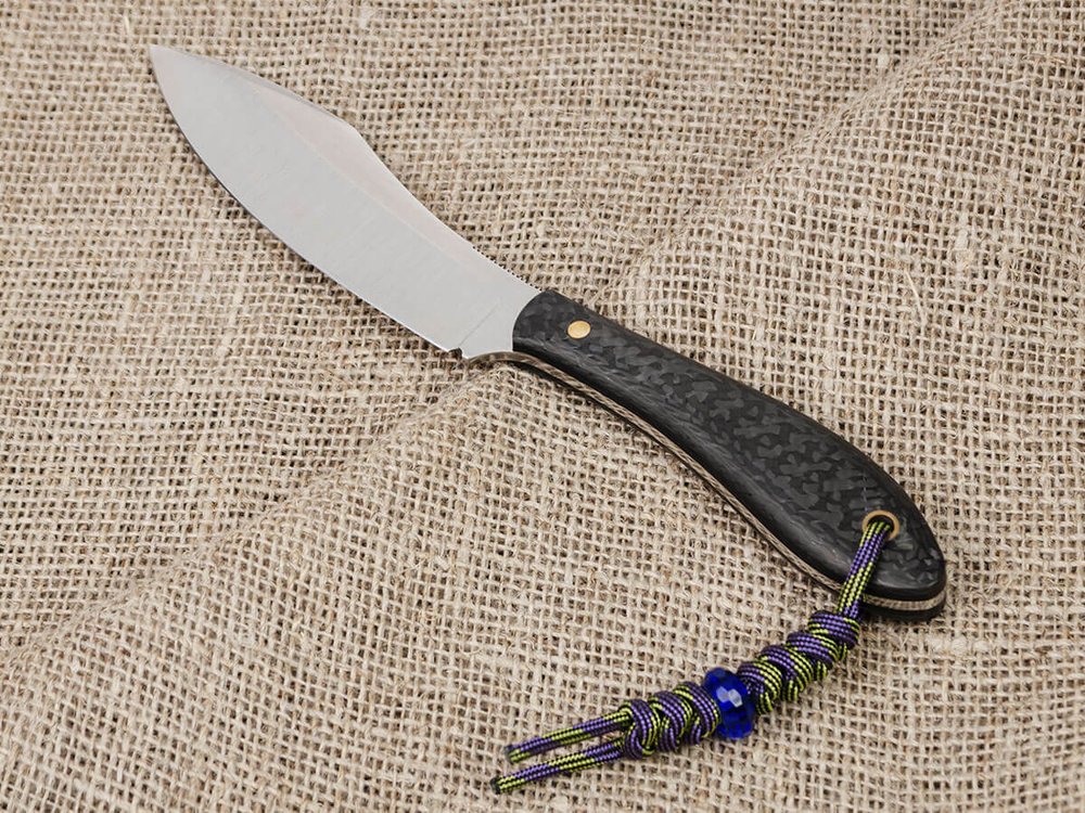 Нож для бушкрафта "Канадец XL", сталь VG-10/Elmax, рукоять карбон (черный спейсер)