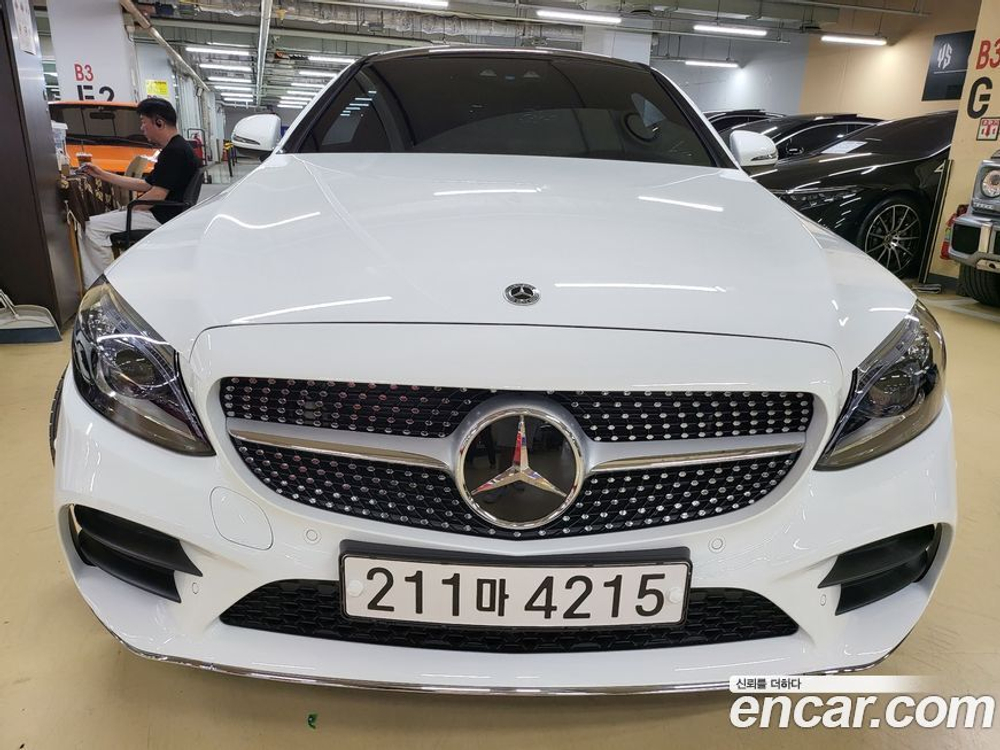 Mercedes-Benz C-Class W206 C200 Avangarde (05.2023)