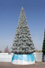 искусственная уличная елка ствольная "Альпийская изумрудная"