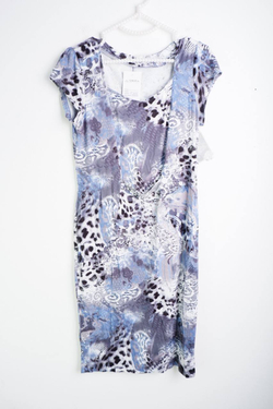 Платье для летнего вайба, визуально на 40 размер, новое