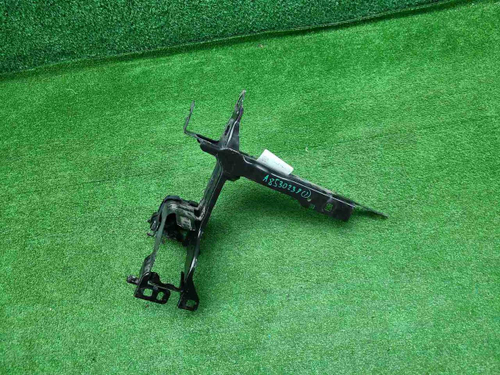 Кронштейн фары левый BMW 3er G20 (2018-н.в.)