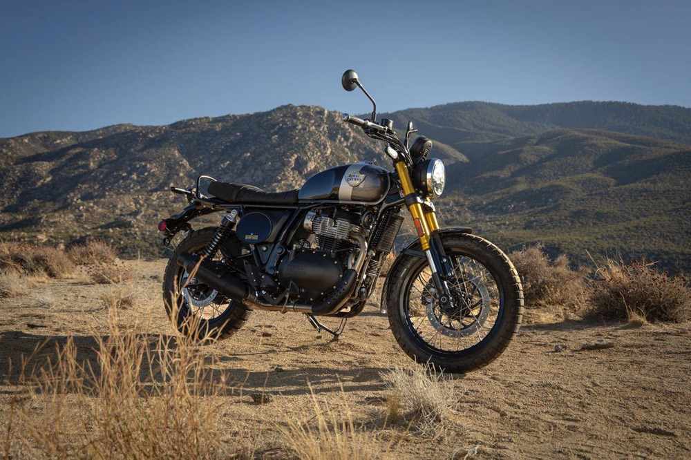 Royal Enfield Bear 650 Golden Shadow (Mid)