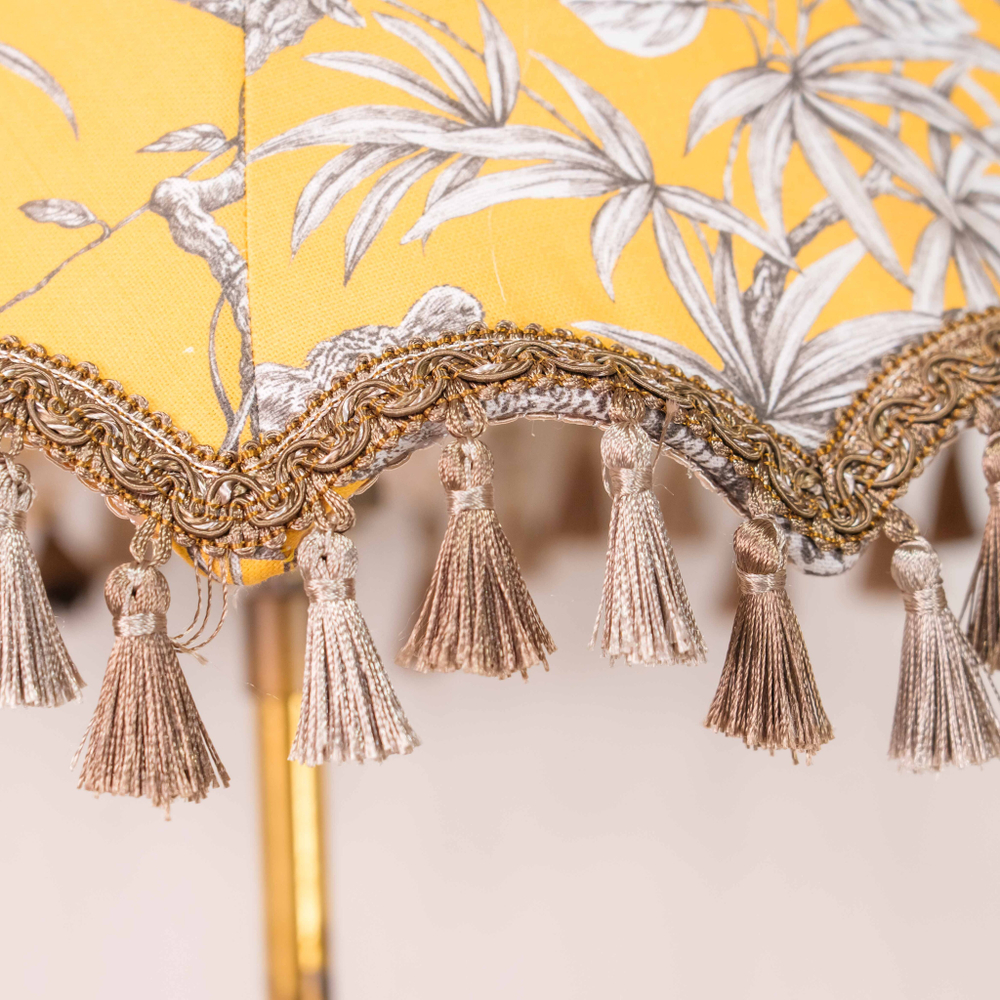 Торшер в классическом стиле