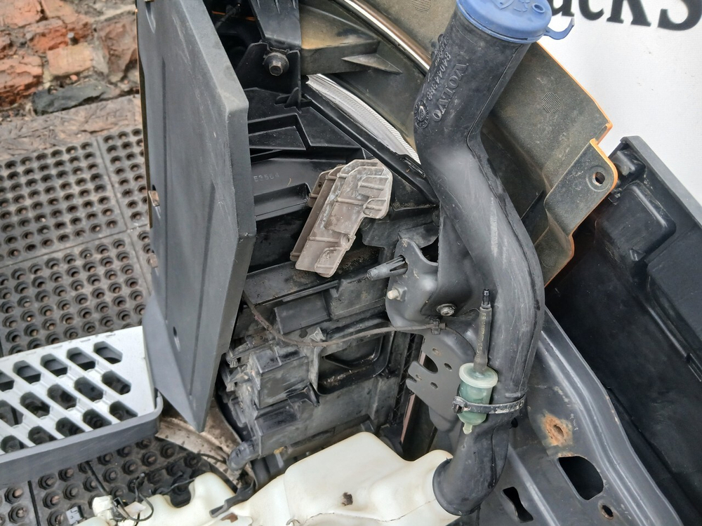 Бампер в сборе Ноускат