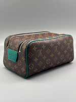 Косметичка Louis Vuitton