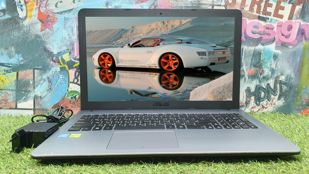 Ноутбук ASUS Pentium/2 ГБ/810M 1ГБ/ R540SC-XX019T 90NB0B23-M00250