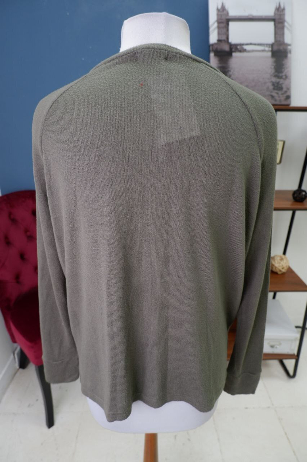 Джемпер Undiz лаконичный 44 размер