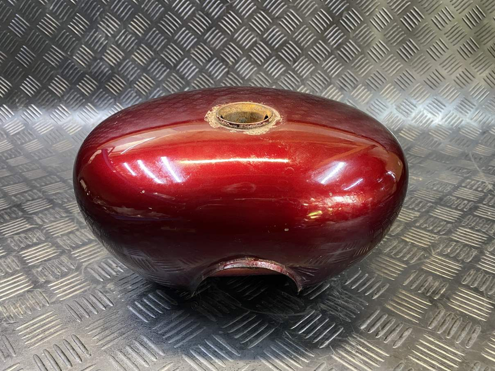 Бак топливный Suzuki Intruder VS750 VR51A