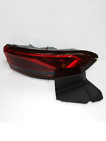 Фонарь правый внешний 7057037500 для Geely Emgrand