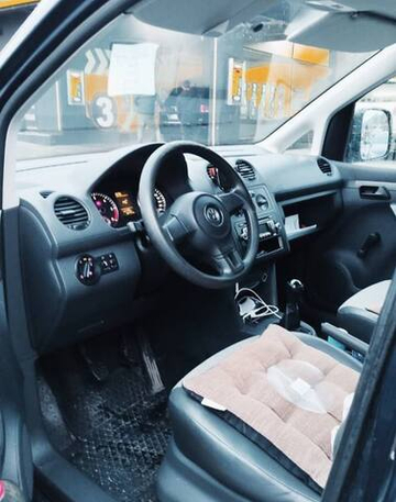 Volkswagen Caddy Za strance / Для иностранцев